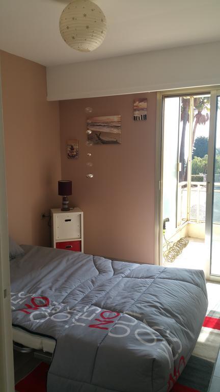 Roc Et Galets Apartment Saint-Laurent-du-Var Ngoại thất bức ảnh